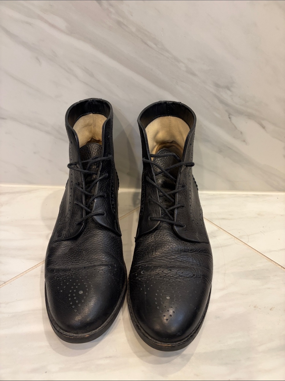 Clarks Black Leather Women's Lace-Up Ankle Boots